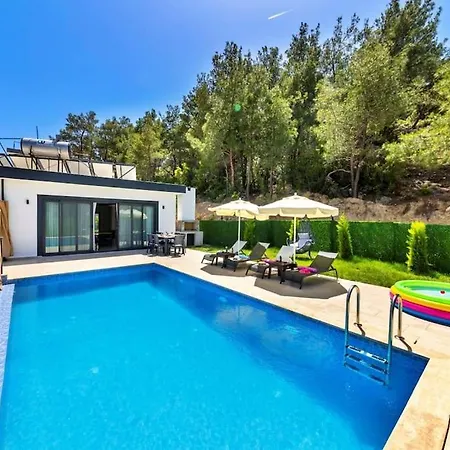 Villa Kalkanda Merkeze Yakin Ayaz Kas