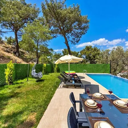 Kalkanda Merkeze Yakin Ayaz Villa Kaş