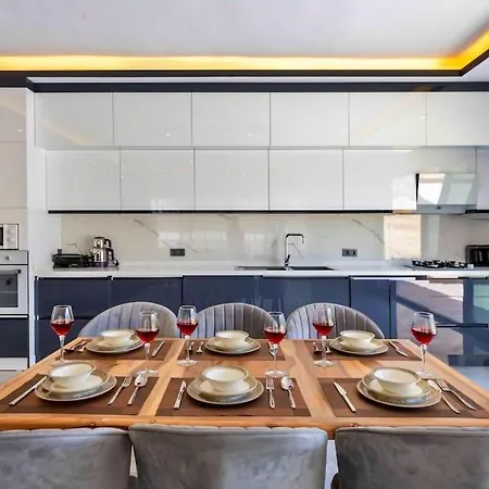 Kalkanda Merkeze Yakin Ayaz Villa Kas
