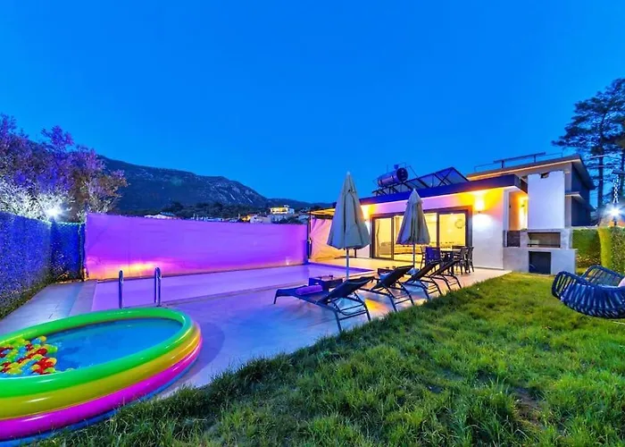 Kalkanda Merkeze Yakin Ayaz Kaş